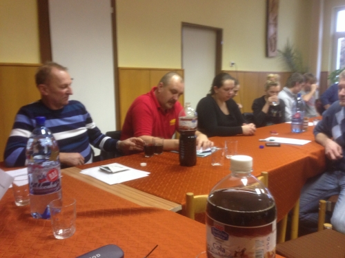 201404101125120.vyr_schodza_hasici_002