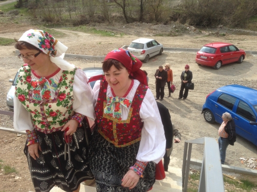 201404171417270.slavnostna_kolaudacia_18bj_najomne_byty_a_tv_001