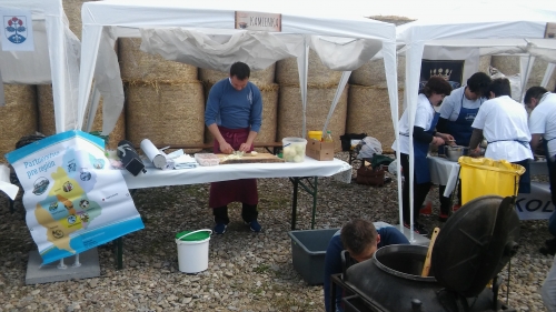 201605100647040.varenie_kapustnice_2016_001