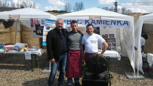 201605100647040.varenie_kapustnice_2016_005