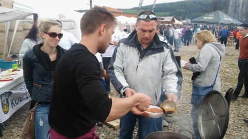 201605100647040.varenie_kapustnice_2016_025