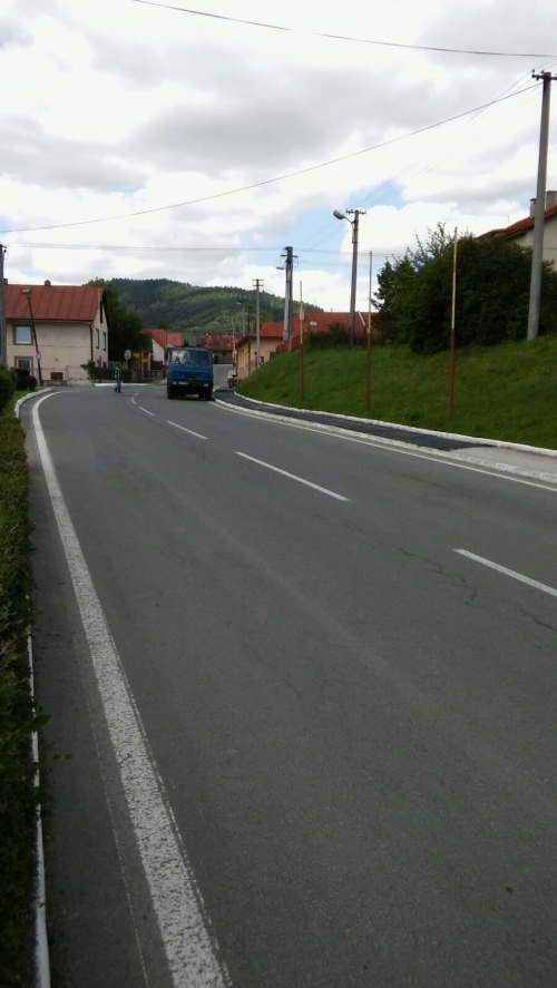 201606220823490.oprava_chodnikov_pokracuje_002