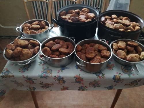 201707180650020.jds_pecenie_005