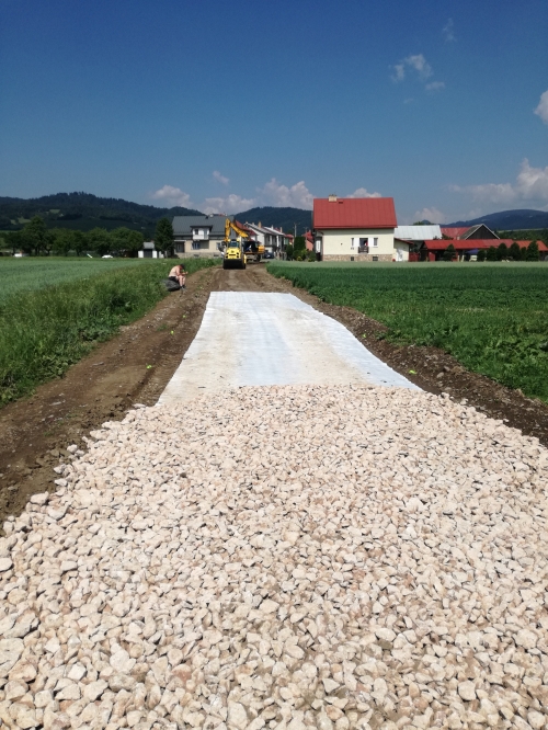 201806150935050.vystavba_cyklotrasy_k_u_kamienka_2018_2_008