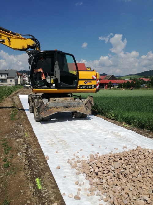 201806150935050.vystavba_cyklotrasy_k_u_kamienka_2018_2_025