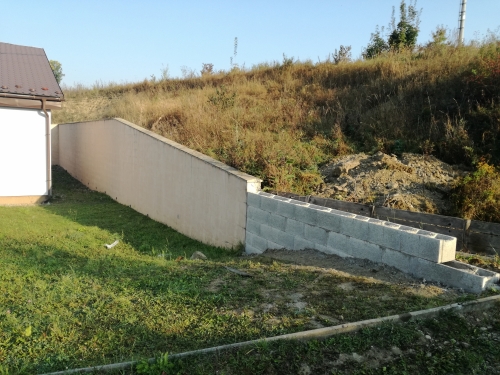 201810241039140.oprava-cintorina-kamienka-2018-001