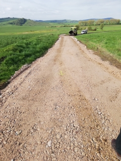 Rekonštrukcia cesty od RD č. 569 smerom ku kapličke – fotografia 2