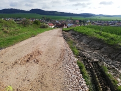 Rekonštrukcia cesty od RD č. 569 smerom ku kapličke – fotografia 1
