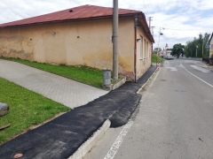 Oprava chodníkov v obci – fotografia 4